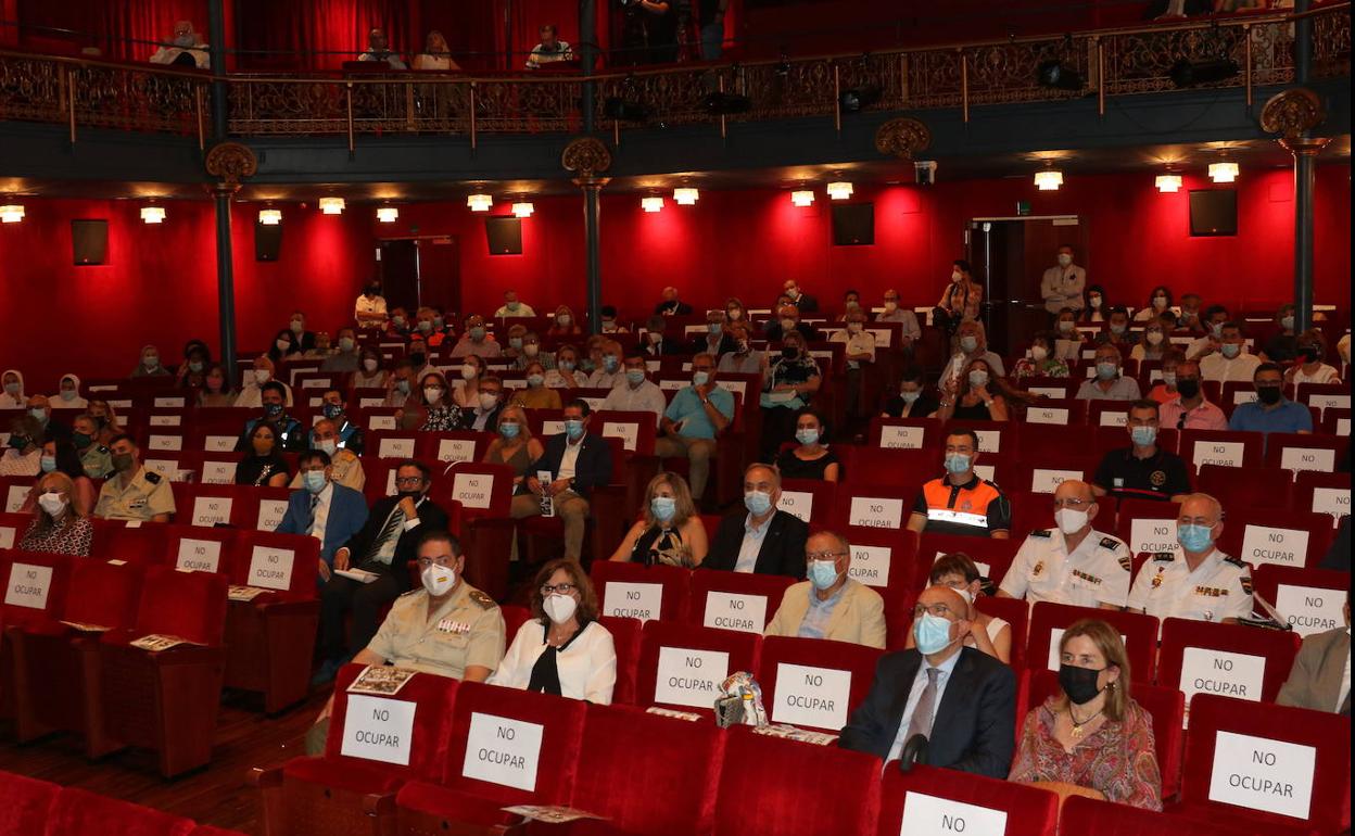 Día Mundial del Teatro: El teatro aprende a vivir en el alambre