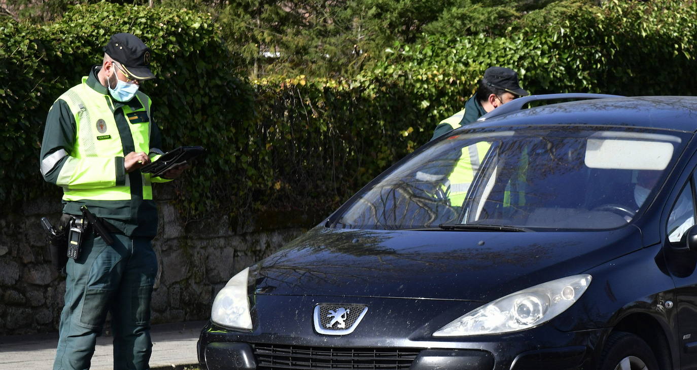 Control de la Guardia Civil en San Rafael.