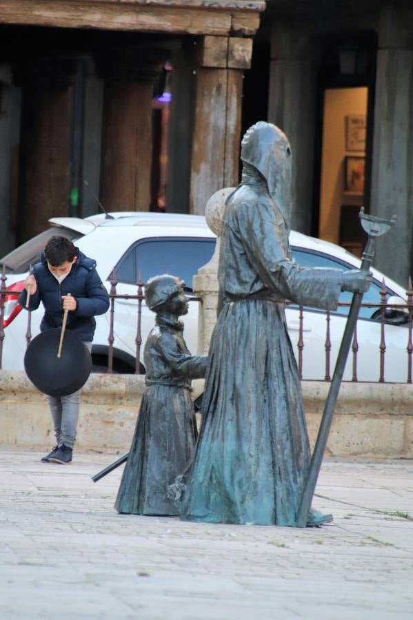 Fotos: Los tapetanes vuelven a sonar en Rioseco