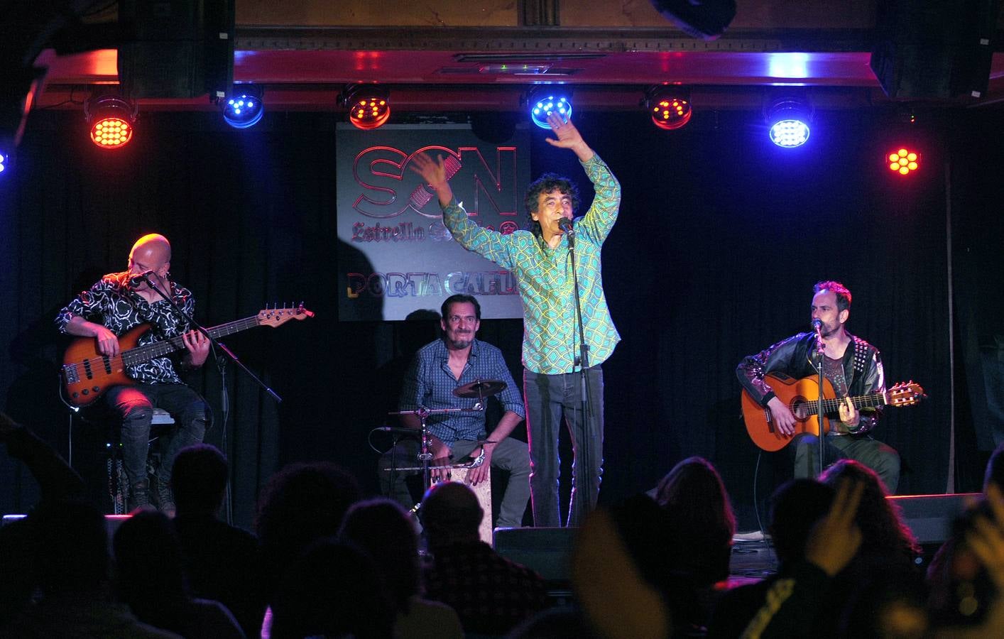 Fotos: Actuación de Tomasito en la sala Porta Caeli de Valladolid