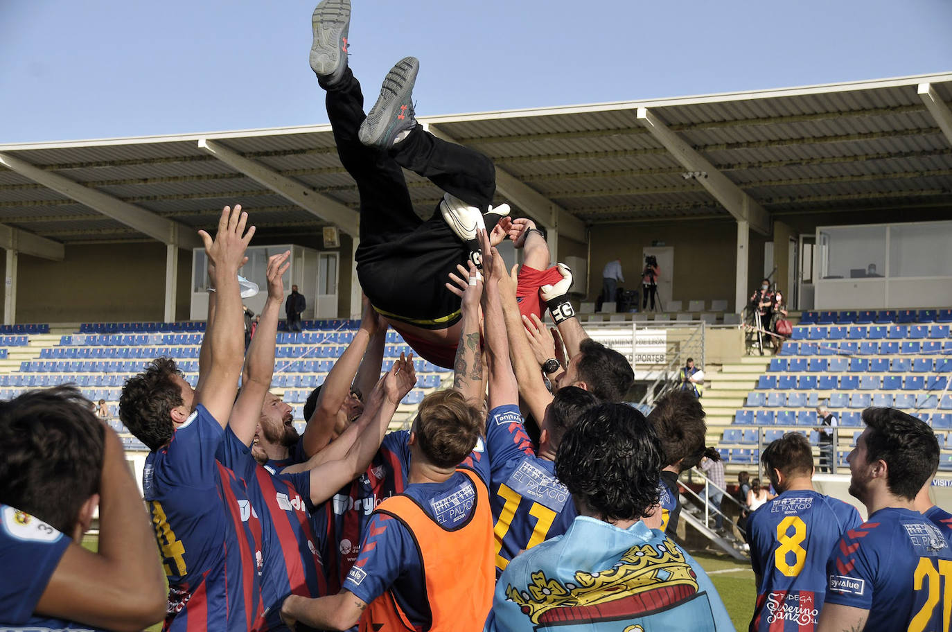 Ascenso de la Gimnástica Segoviana tras derrotar al Júpiter 