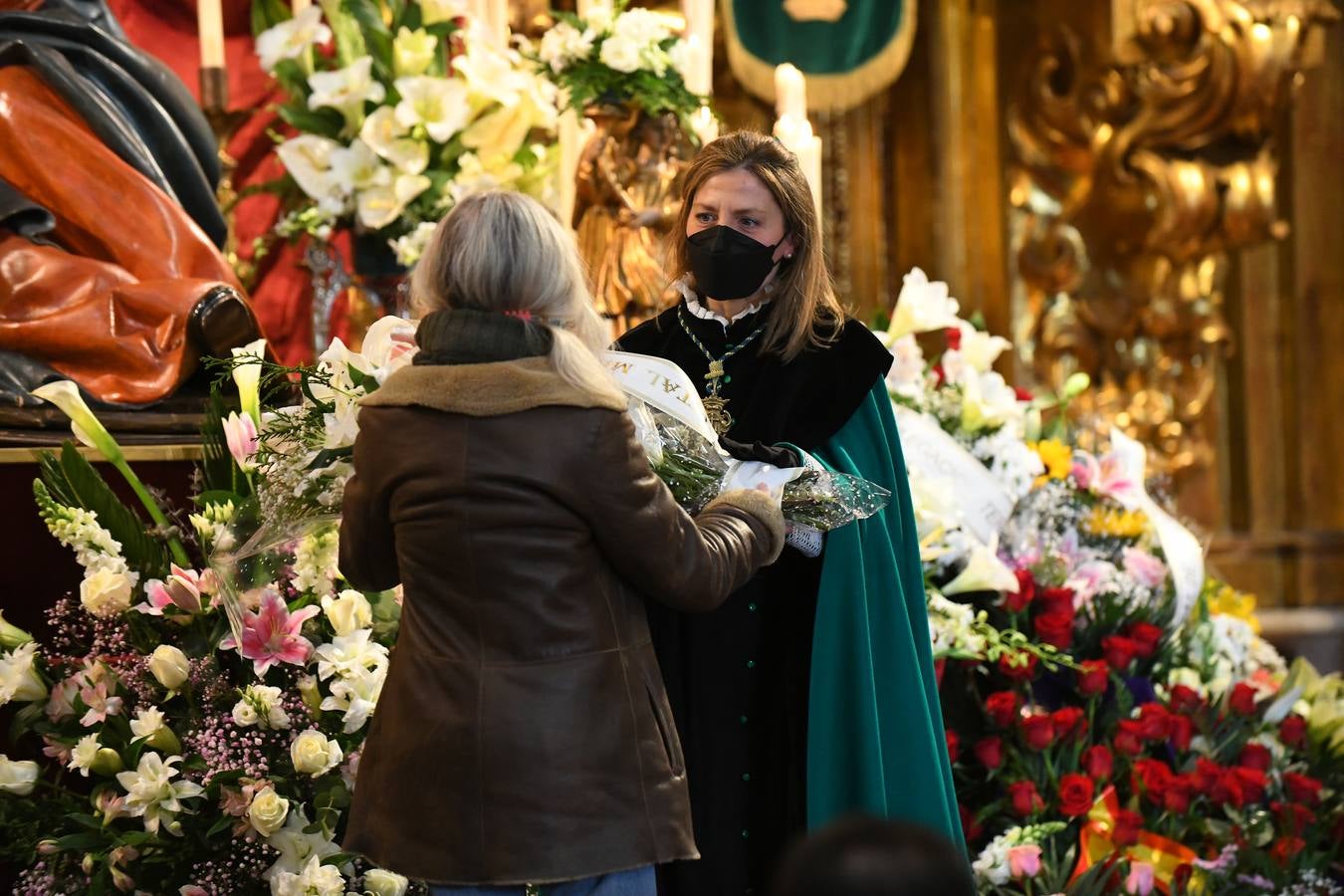 Fotos: Ofrecimiento de los Dolores en la iglesia de la Vera Cruz de Valladolid