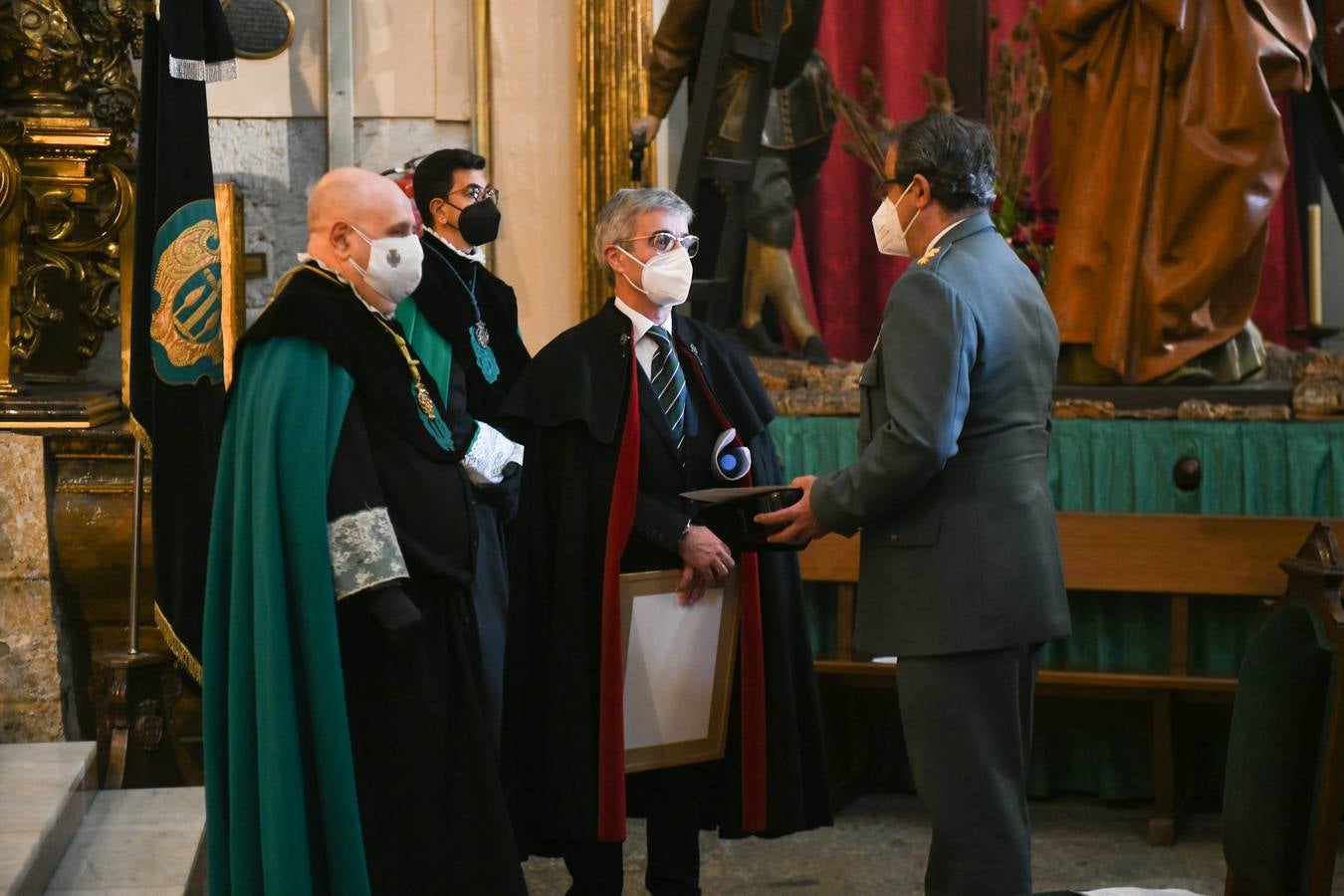 Fotos: Ofrecimiento de los Dolores en la iglesia de la Vera Cruz de Valladolid
