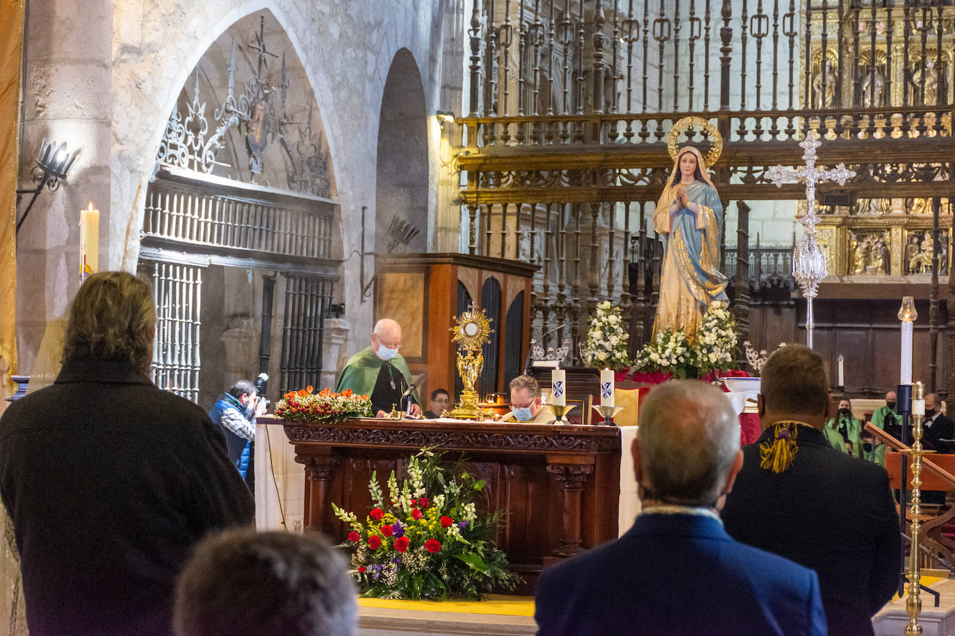 Fotos: El Rompimiento del Velo cierra la Semana Santa en Palencia