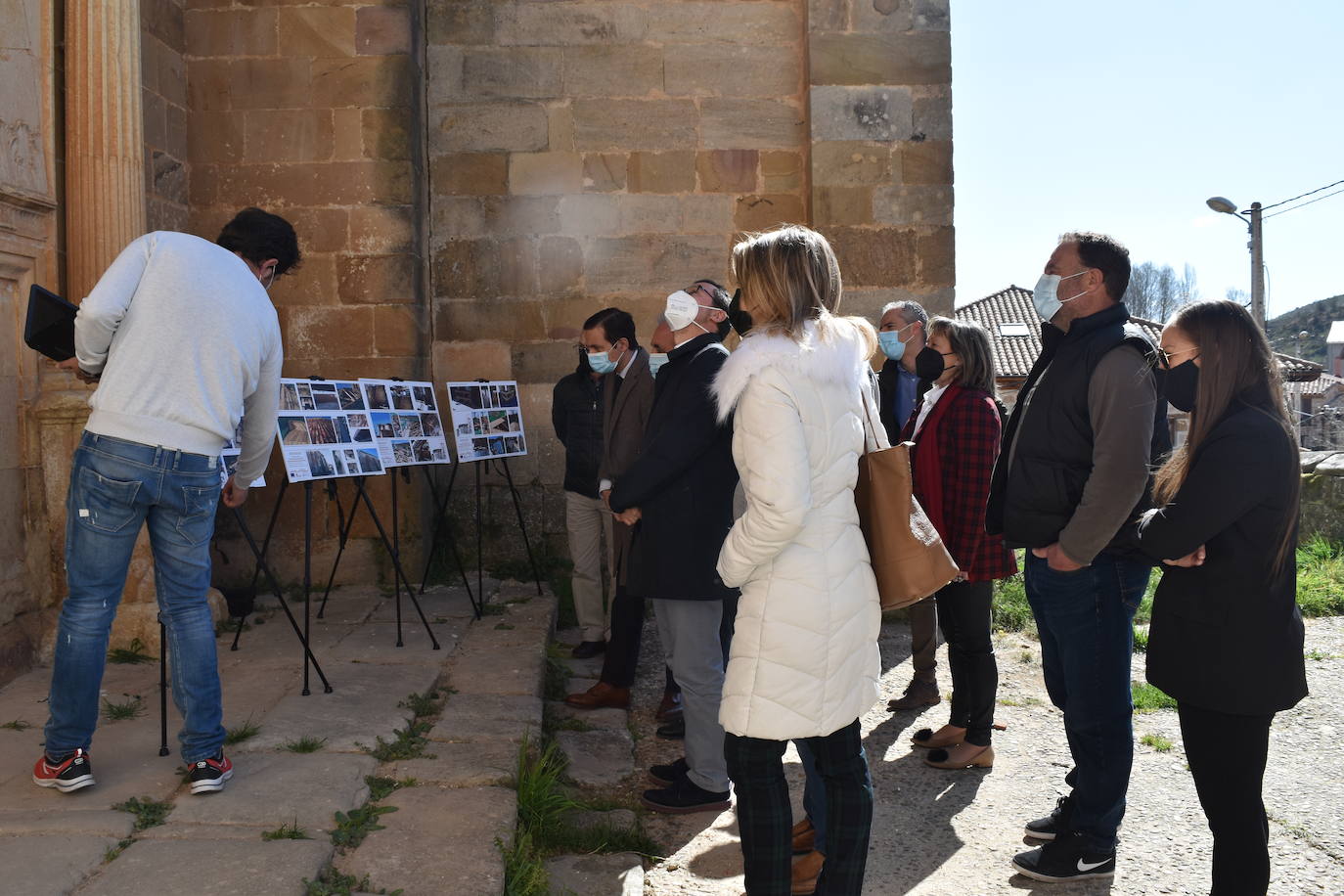 Fotos: La iglesia de Barrio de Santa María luce restaurada