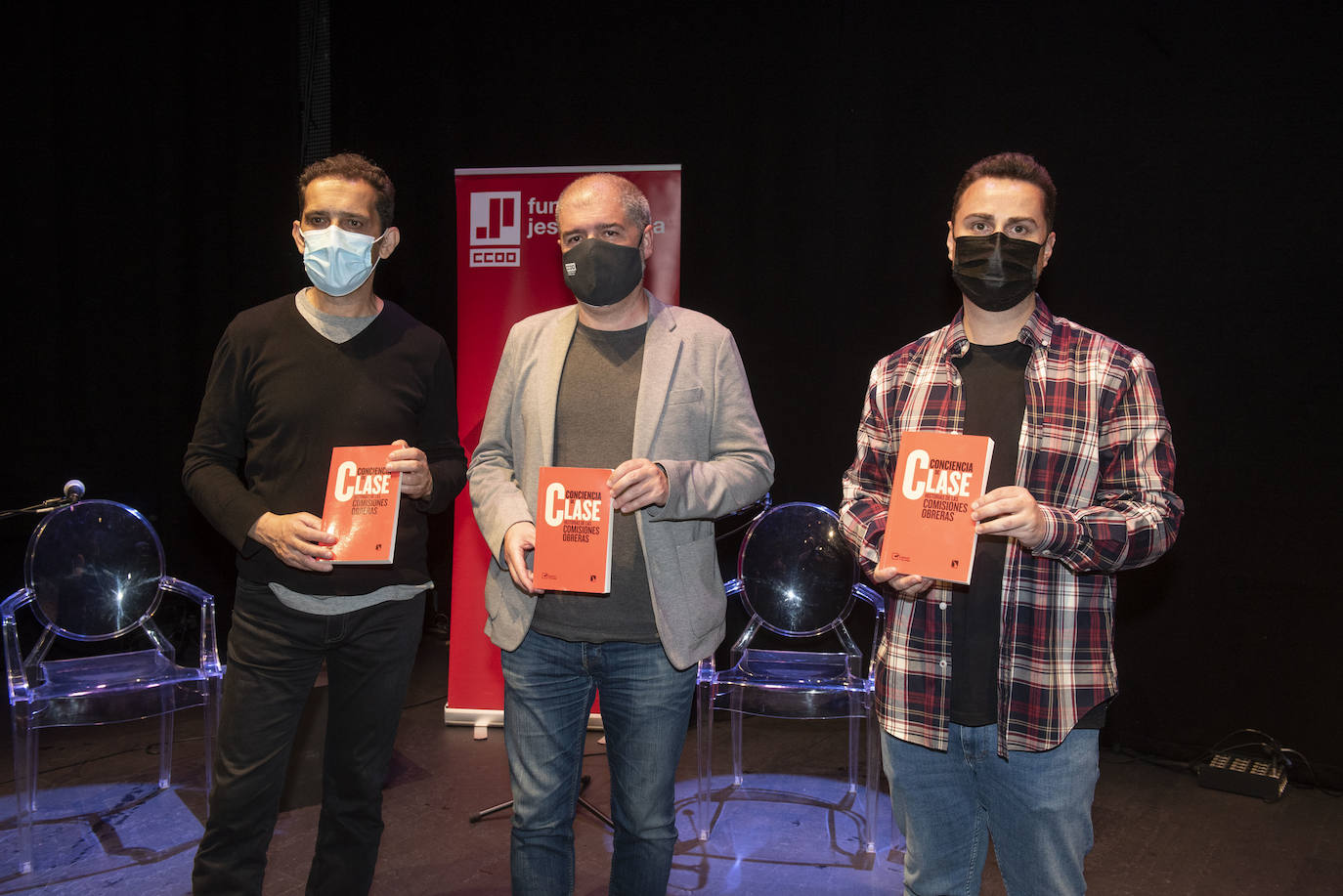 Vicente Andrés (i), Unai Sordo y Álex Blázquez, durante la presentación del libro.