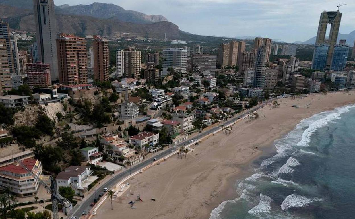 Playa de Benidorm, en una imagen tomada en junio del pasado año. 