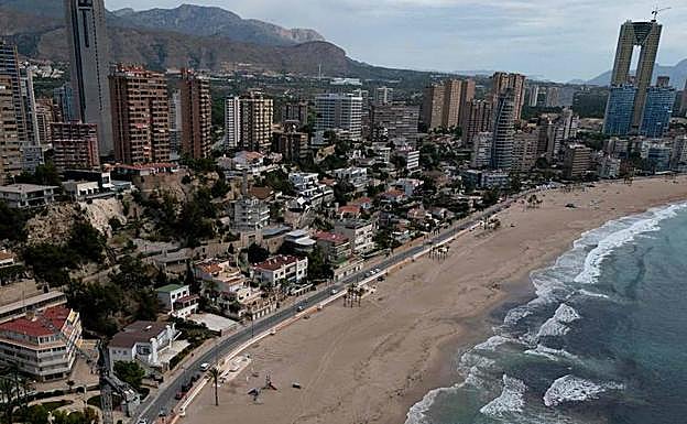 La OCU pide que Hacienda no cobre el IRPF íntegro de las segundas residencias