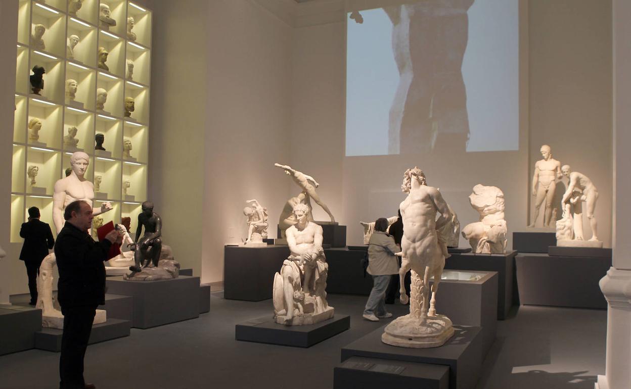 Reproducciones clásicas en la Casa del Sol. 