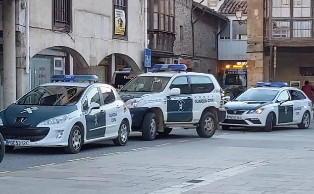 La víctima de Aguilar había estado en prisión y el agresor fue detenido por matar a un perro a golpes