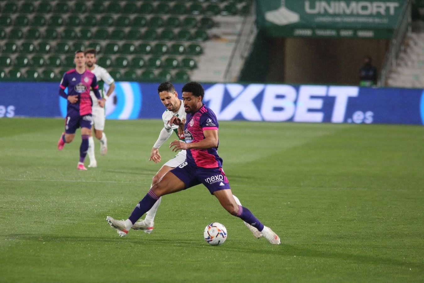 Fotos: El Real Valladolid empata en Elche (1-1)