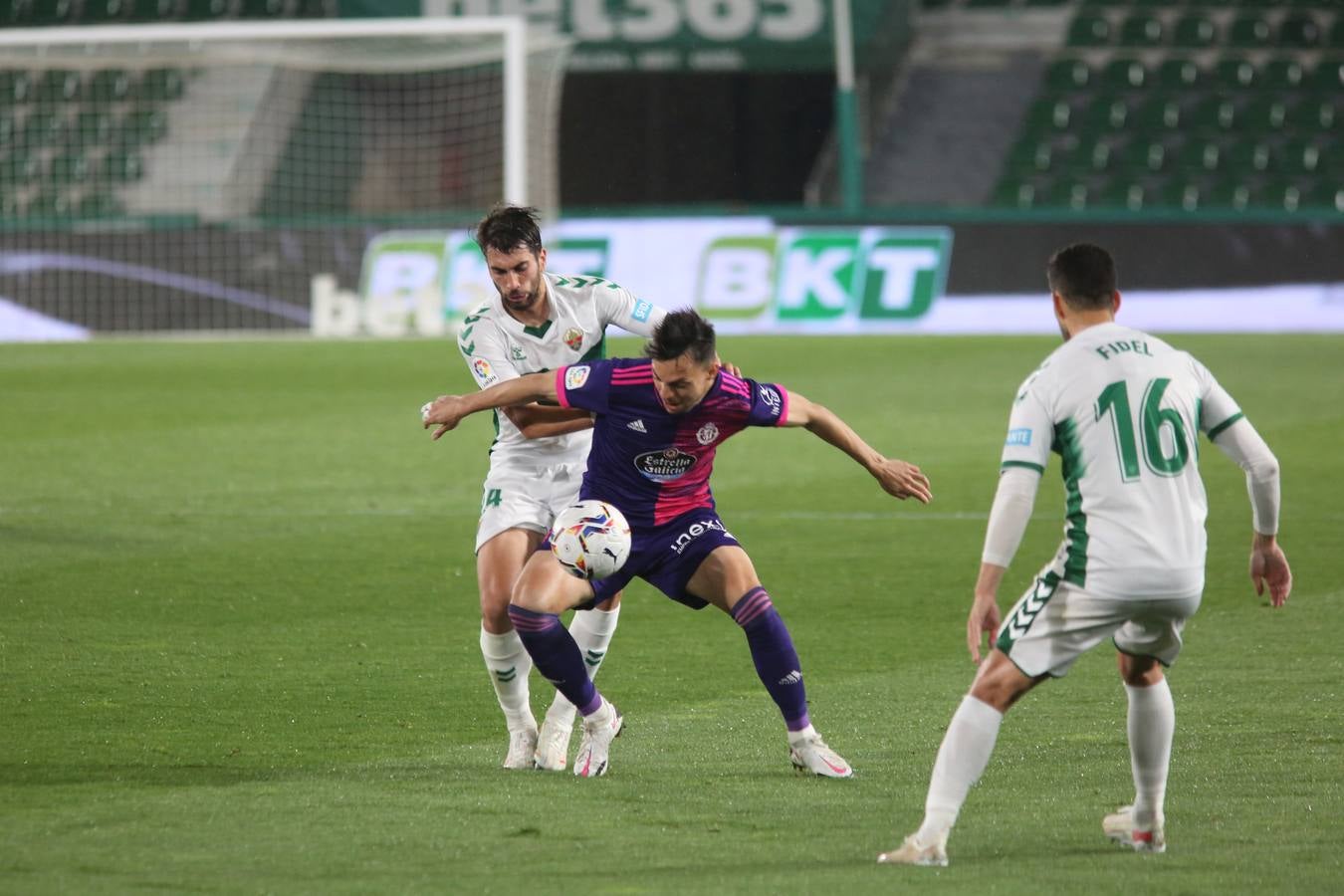 Fotos: El Real Valladolid empata en Elche (1-1)