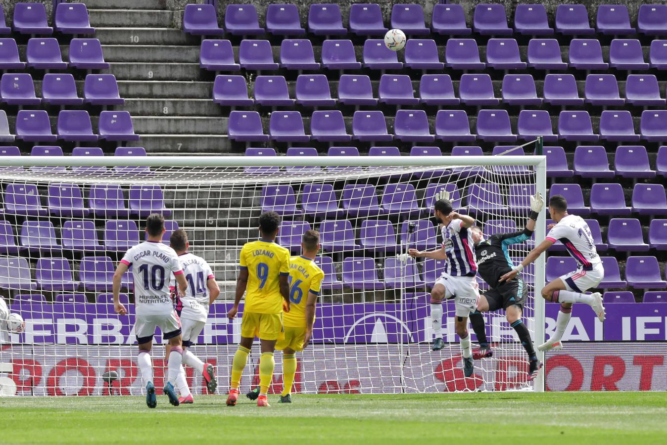 Fotos: Empate del Real Valladolid ante el Cádiz (1-1)