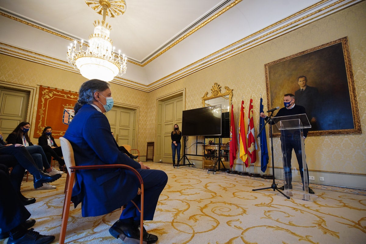 Recepción en el Ayuntamiento a las subcampeonas de Europa