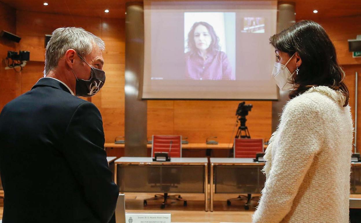 Ricardo Rivero y Pilar Llop 