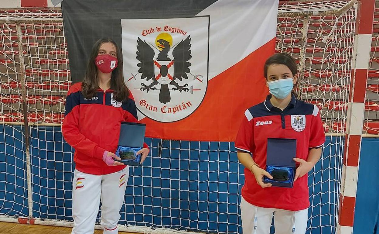 El Club de Esgrima Gran Capitán de Salamanca suma medallas en sus últimos compromisos