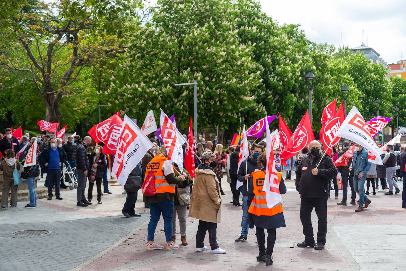 Fotos: Manifestación del Primero de Mayo en Palencia