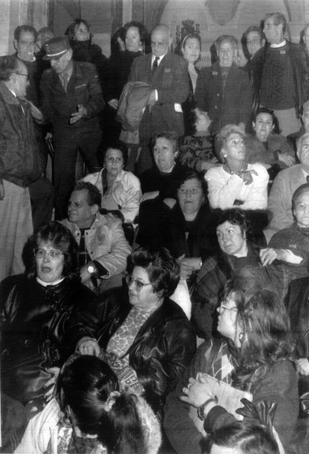 Afectados por la colza siguen el juicio.