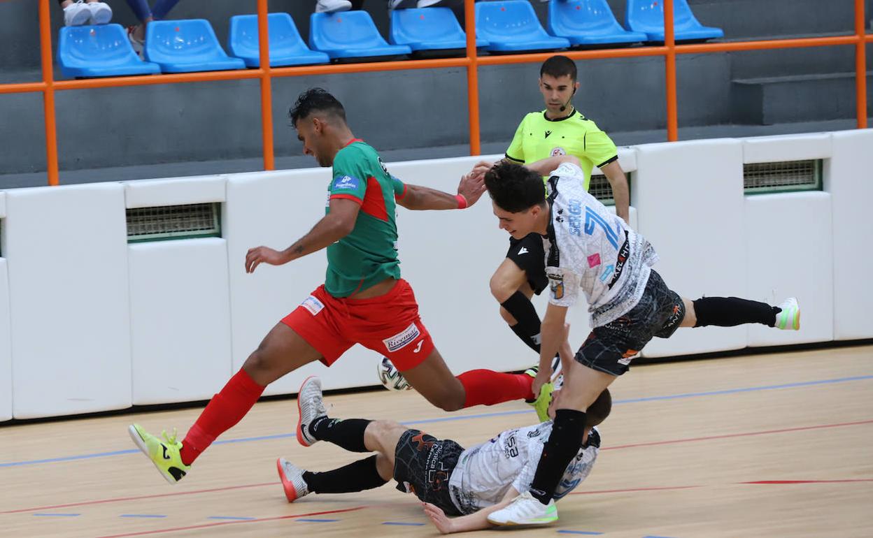 El FS Salamanca Unionistas empata con el Intersala Zamora y se aleja del primer puesto (4-4)