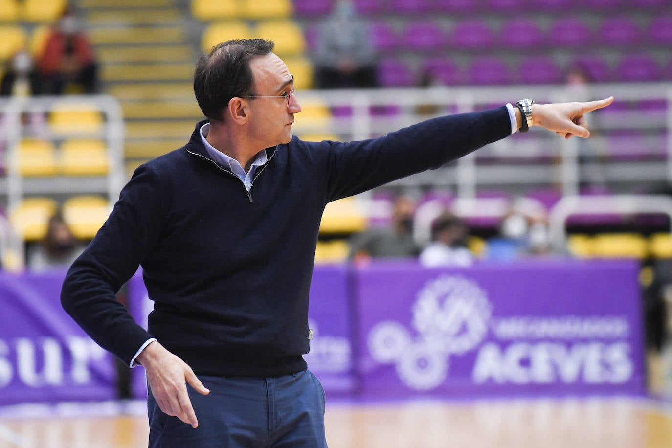 Fotos: Real Valladolid de Baloncesto 83 - 88 Tau Castelló