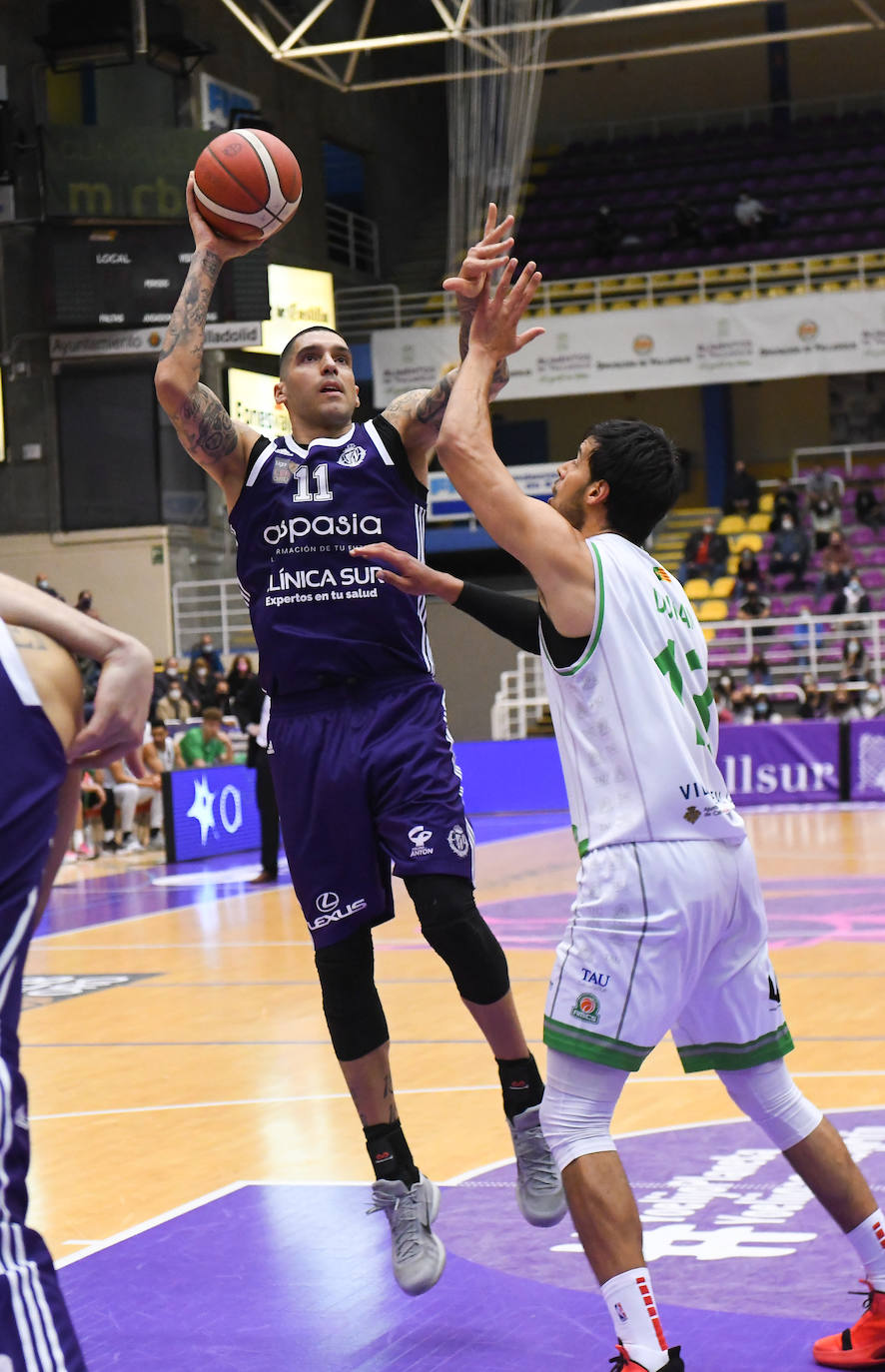 Fotos: Real Valladolid de Baloncesto 83 - 88 Tau Castelló