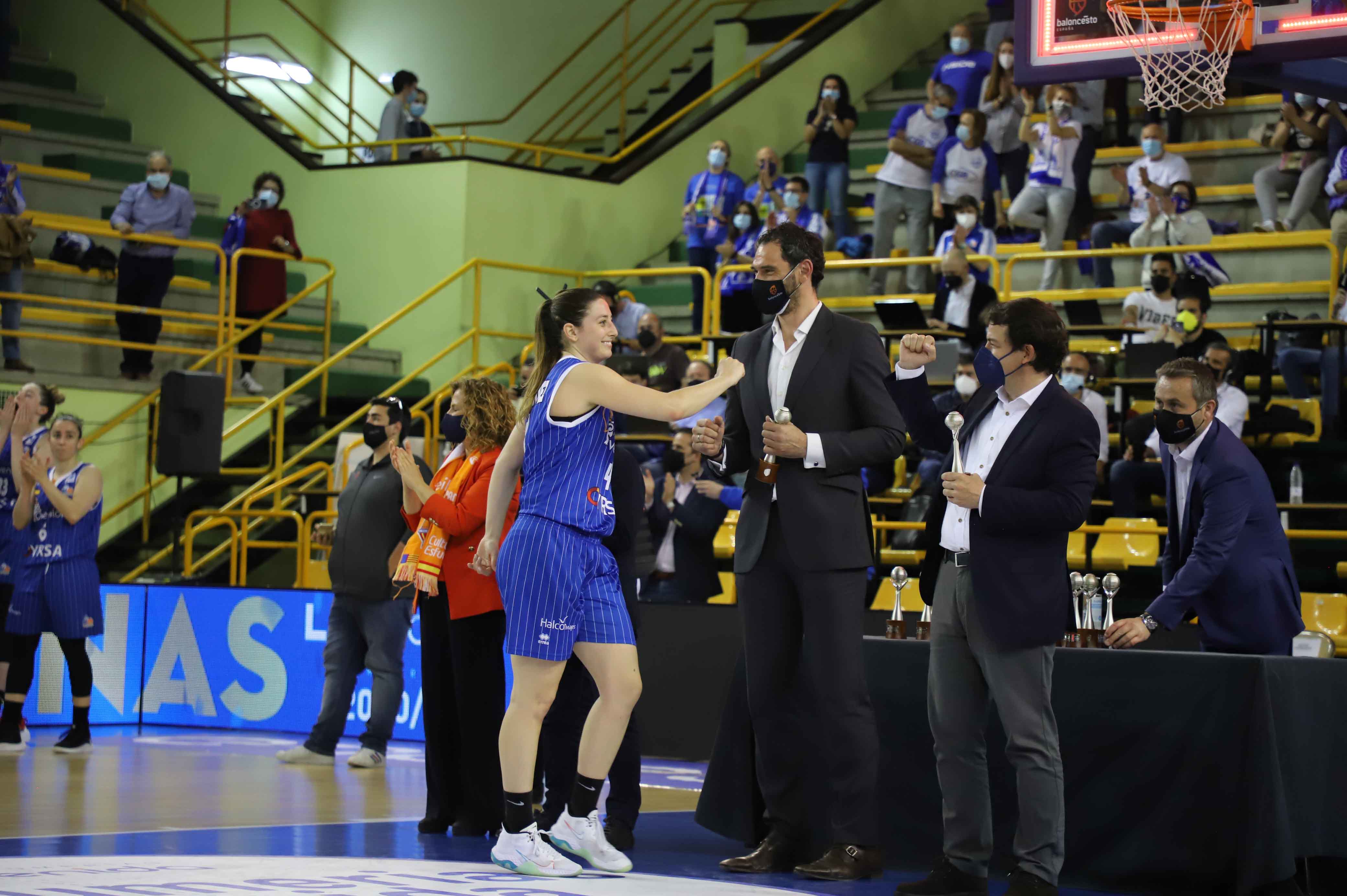 Celebración  del CB Avenida
