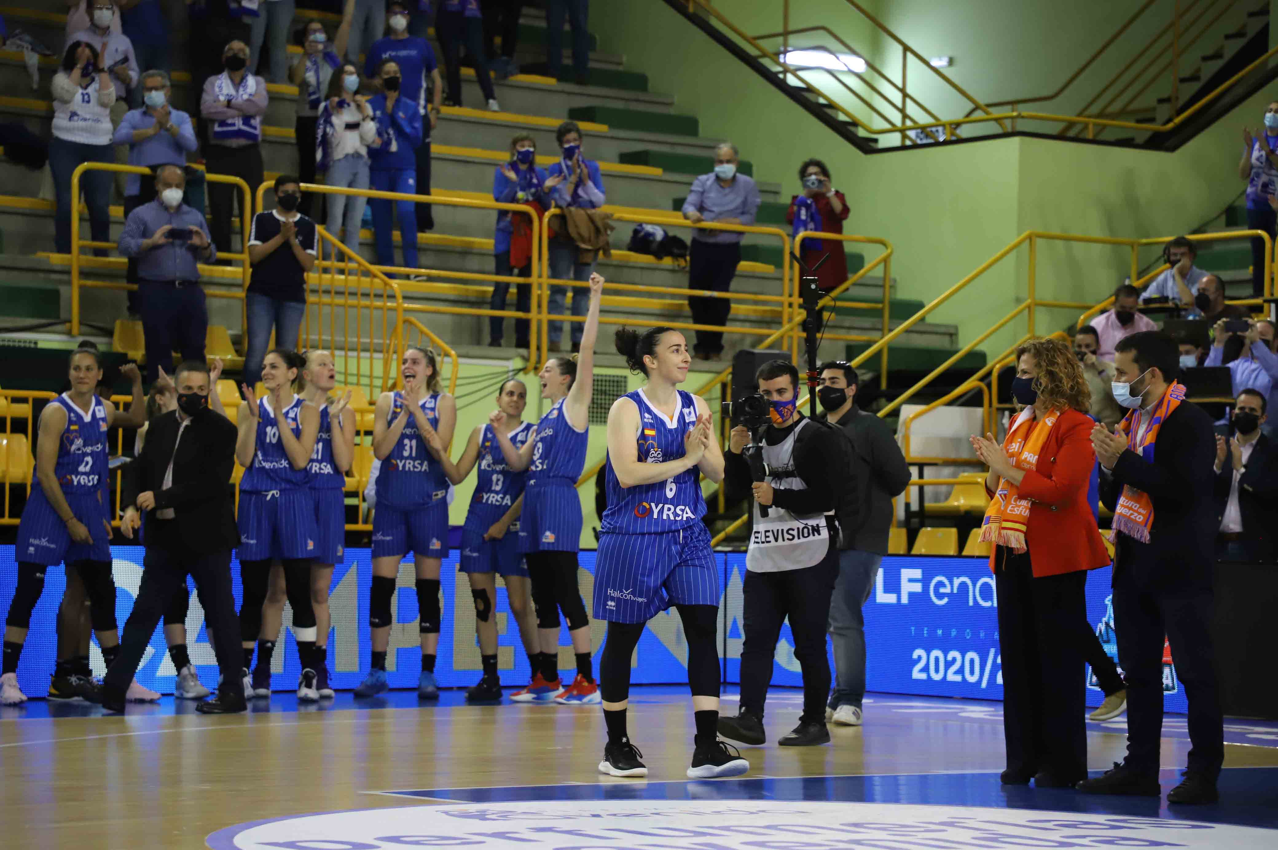 Celebración  del CB Avenida