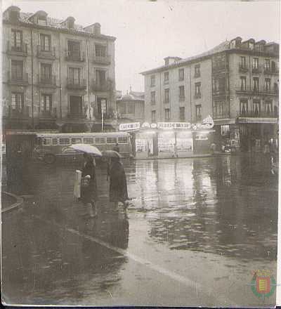 Fotos: Estampas del Valladolid antiguo (LXXIV): días de lluvia