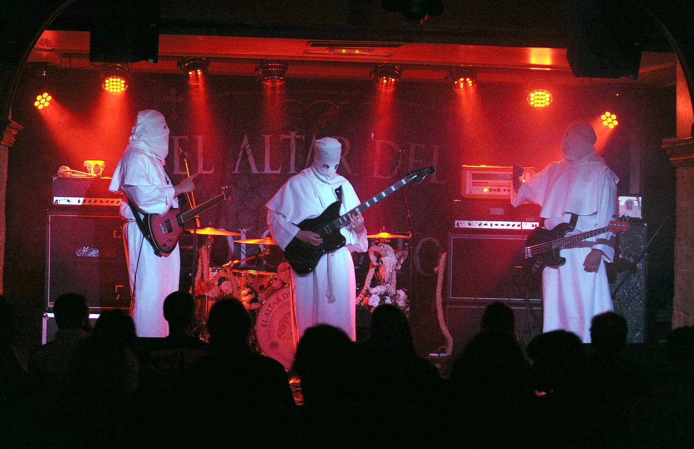 Fotos: Concierto del Altar del Holocausto en la sala Porta Caeli de Valladolid