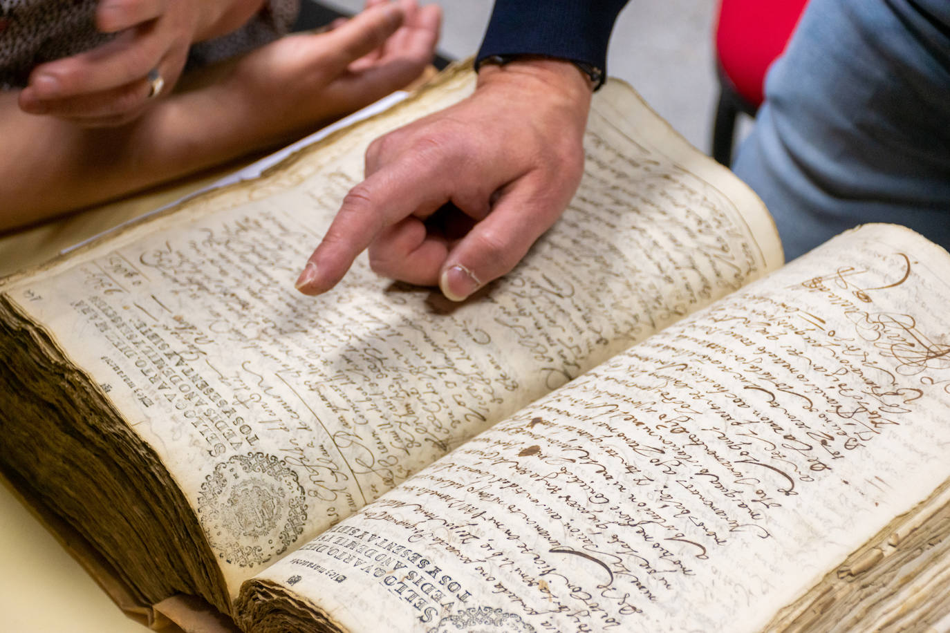 Fotos: El Archivo Histórico Provincial cumple 90 años
