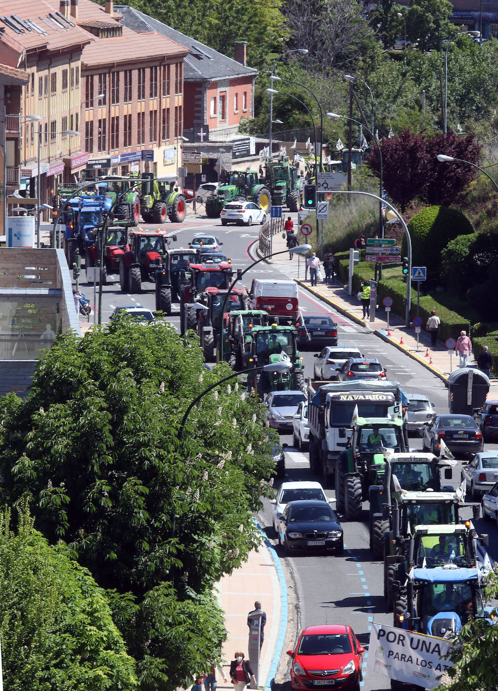 Tractorada por las calles de Segovia 