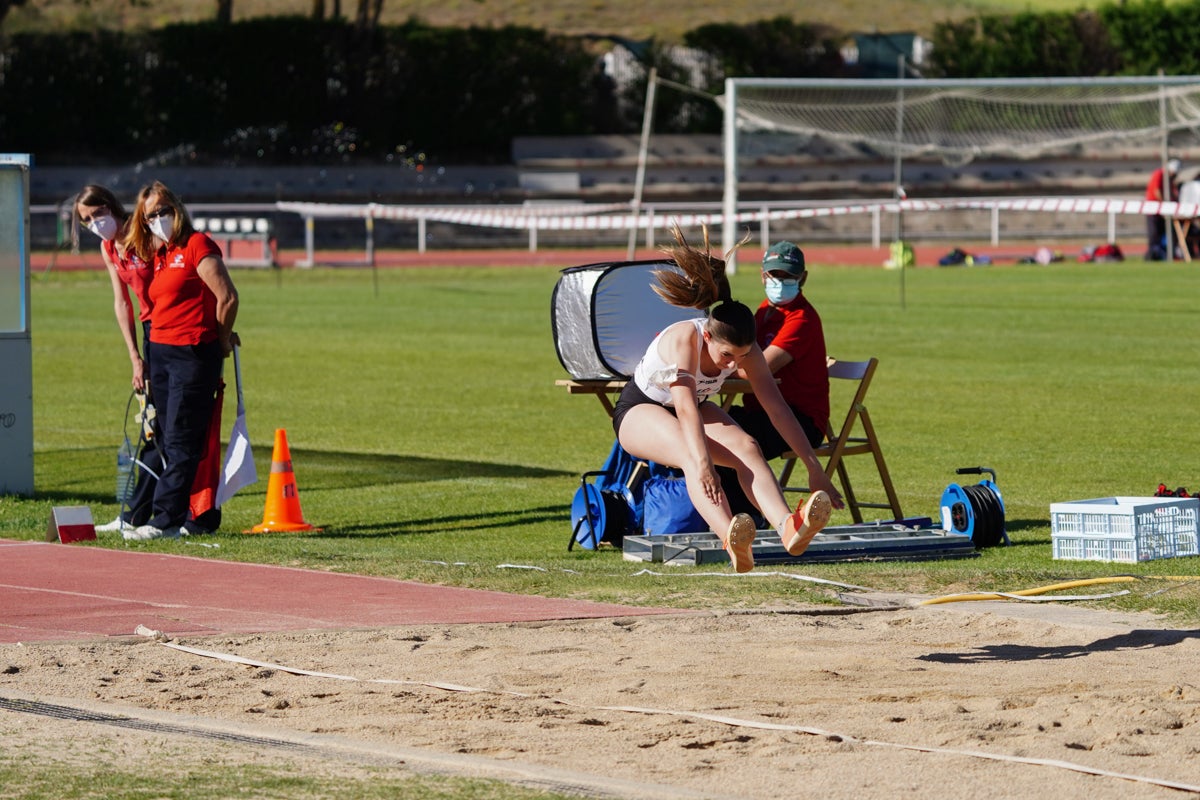 Jornada de atletismo en Las Pistas del Helmántico