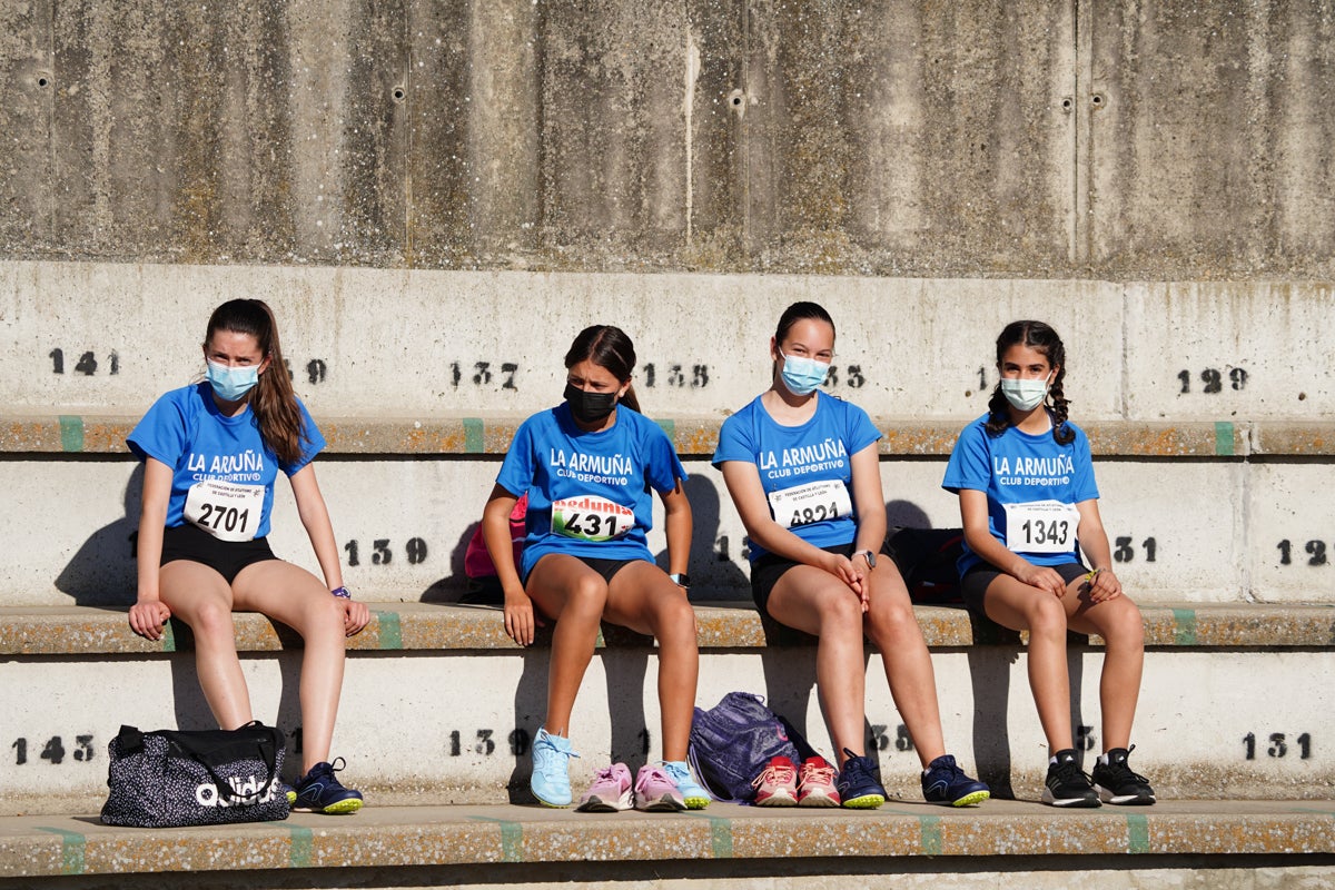 Jornada de atletismo en Las Pistas del Helmántico
