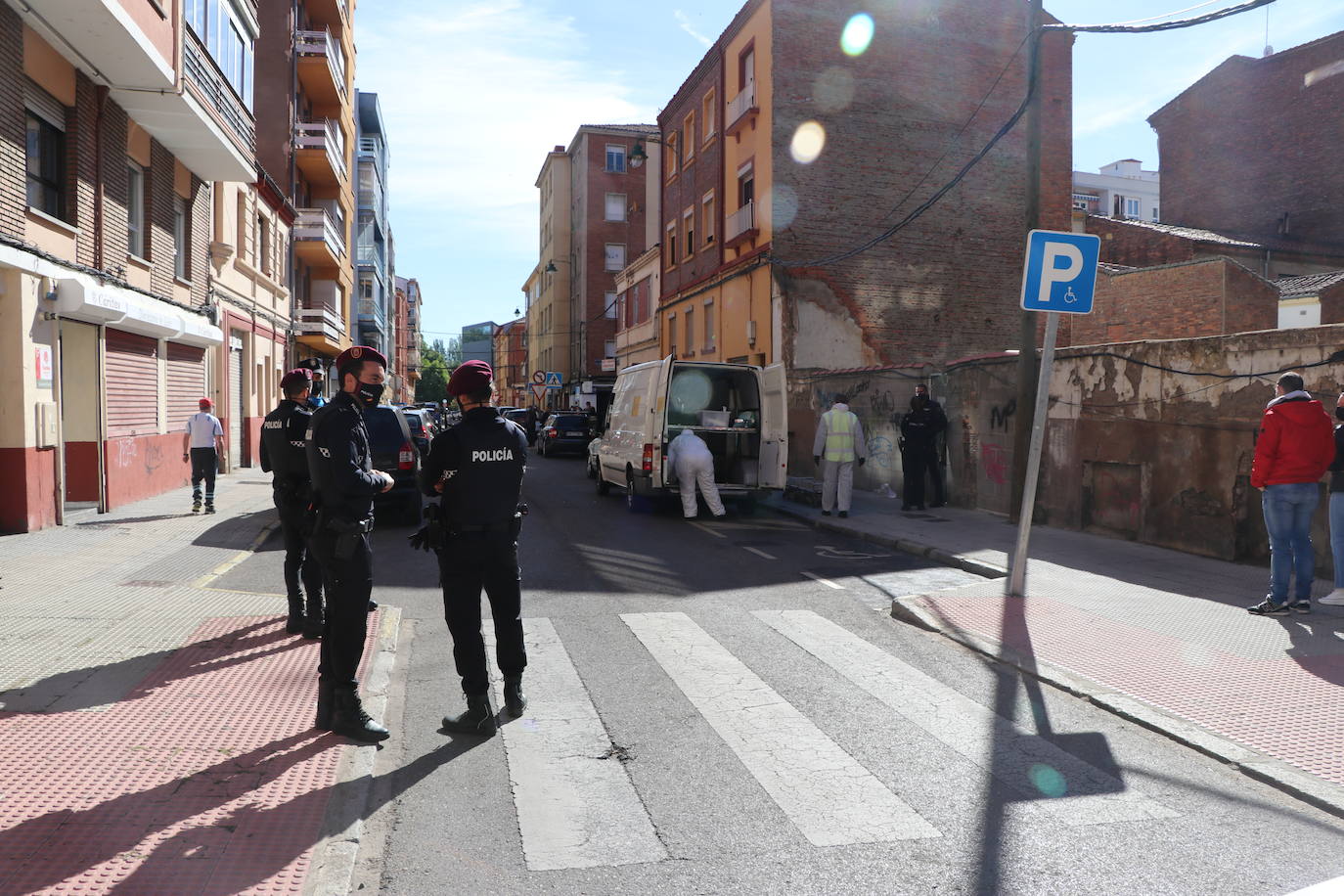 Fotos: Localizan un cadaver en El Crucero
