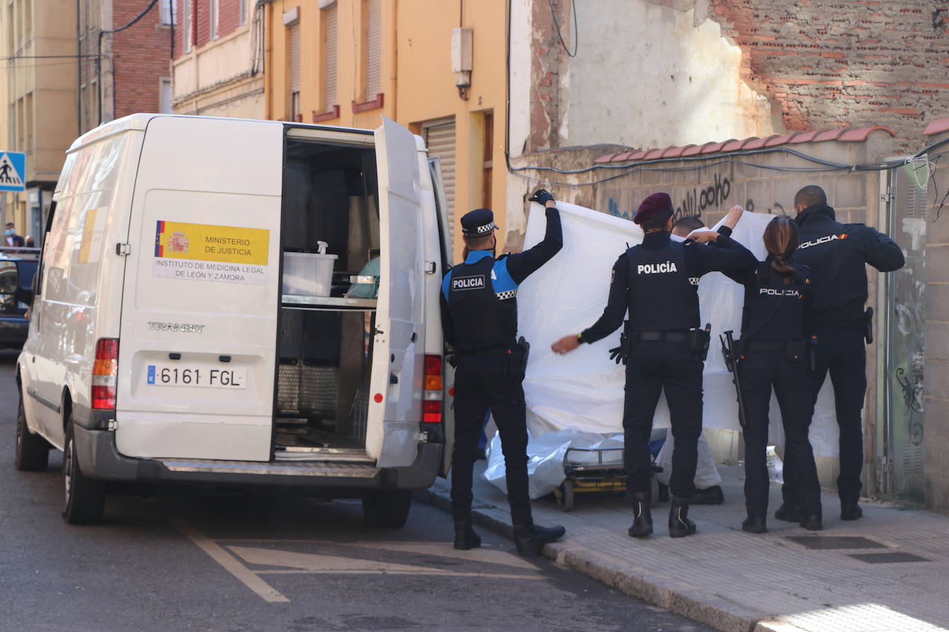 Fotos: Localizan un cadaver en El Crucero