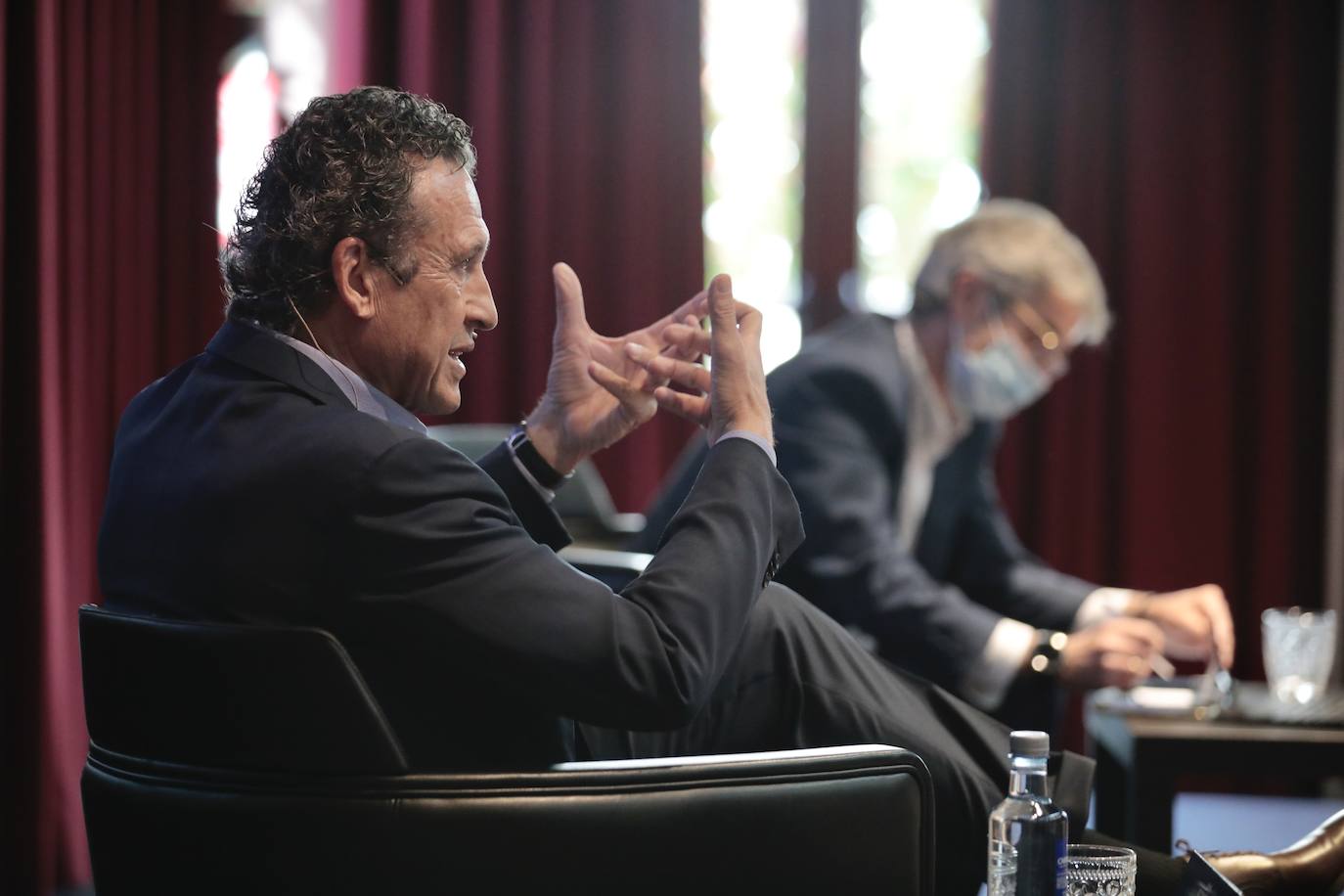 El exfutbolista, exentrenador y actual comentarista y empresario Jorge Valdano, en el Foro Económico de El Norte de Castilla.