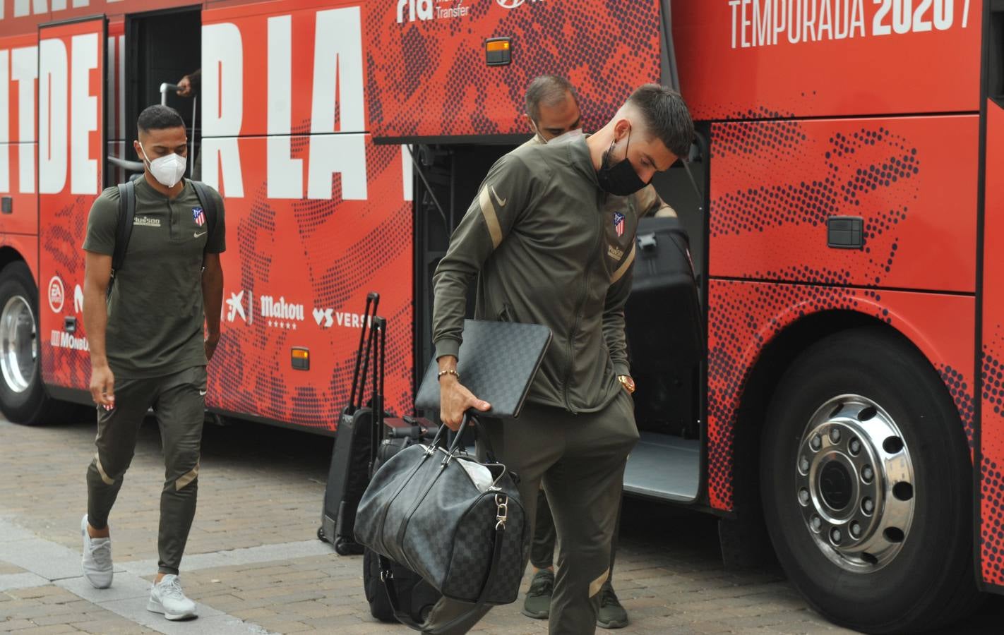 Fotos: El Atlético de Madrid llega a Valladolid