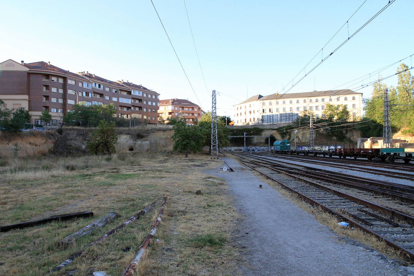 Terrenos en los que se pretende construir la estación.