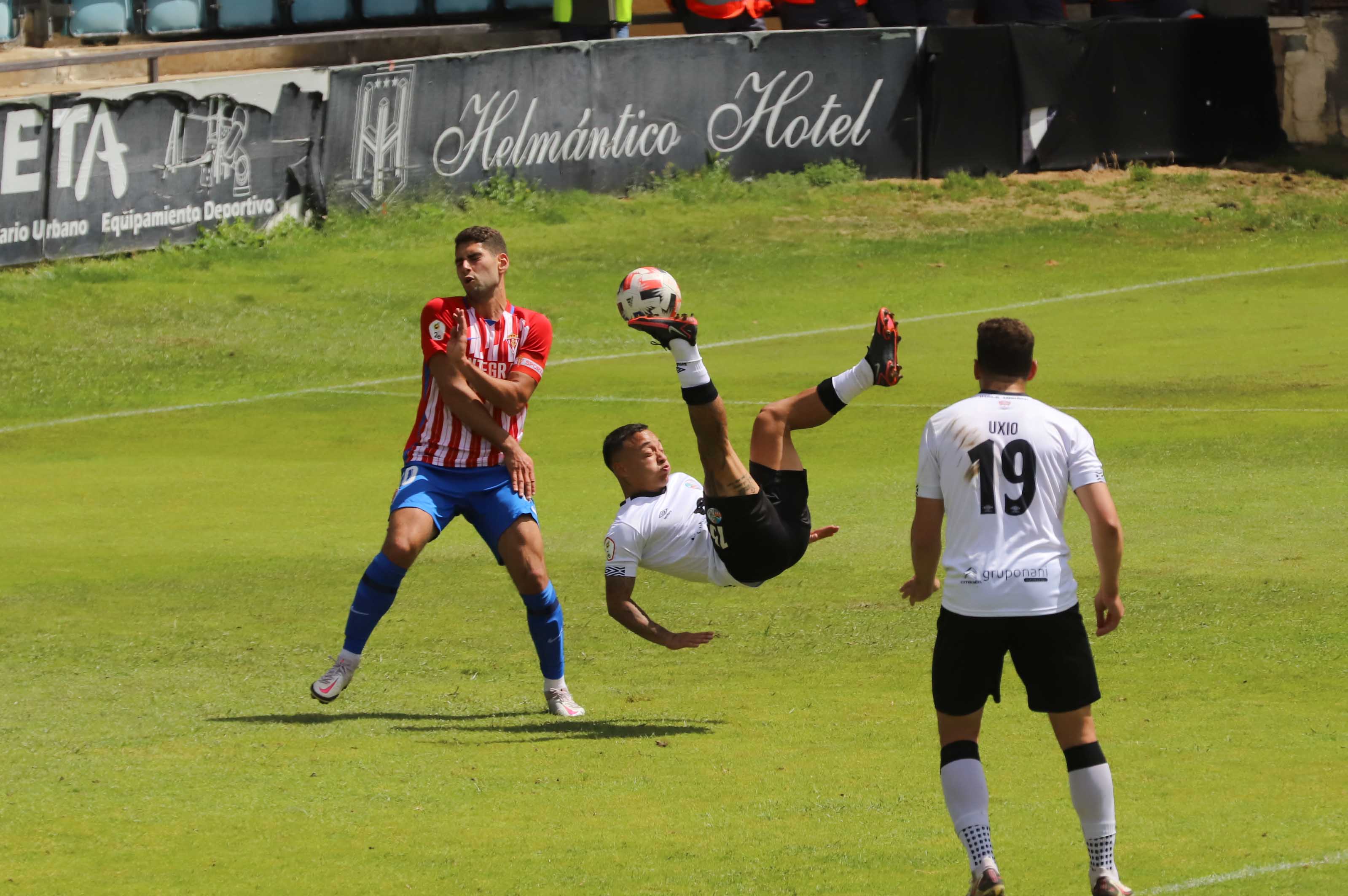 Salamanca UDS 4-1 Real Sporting B