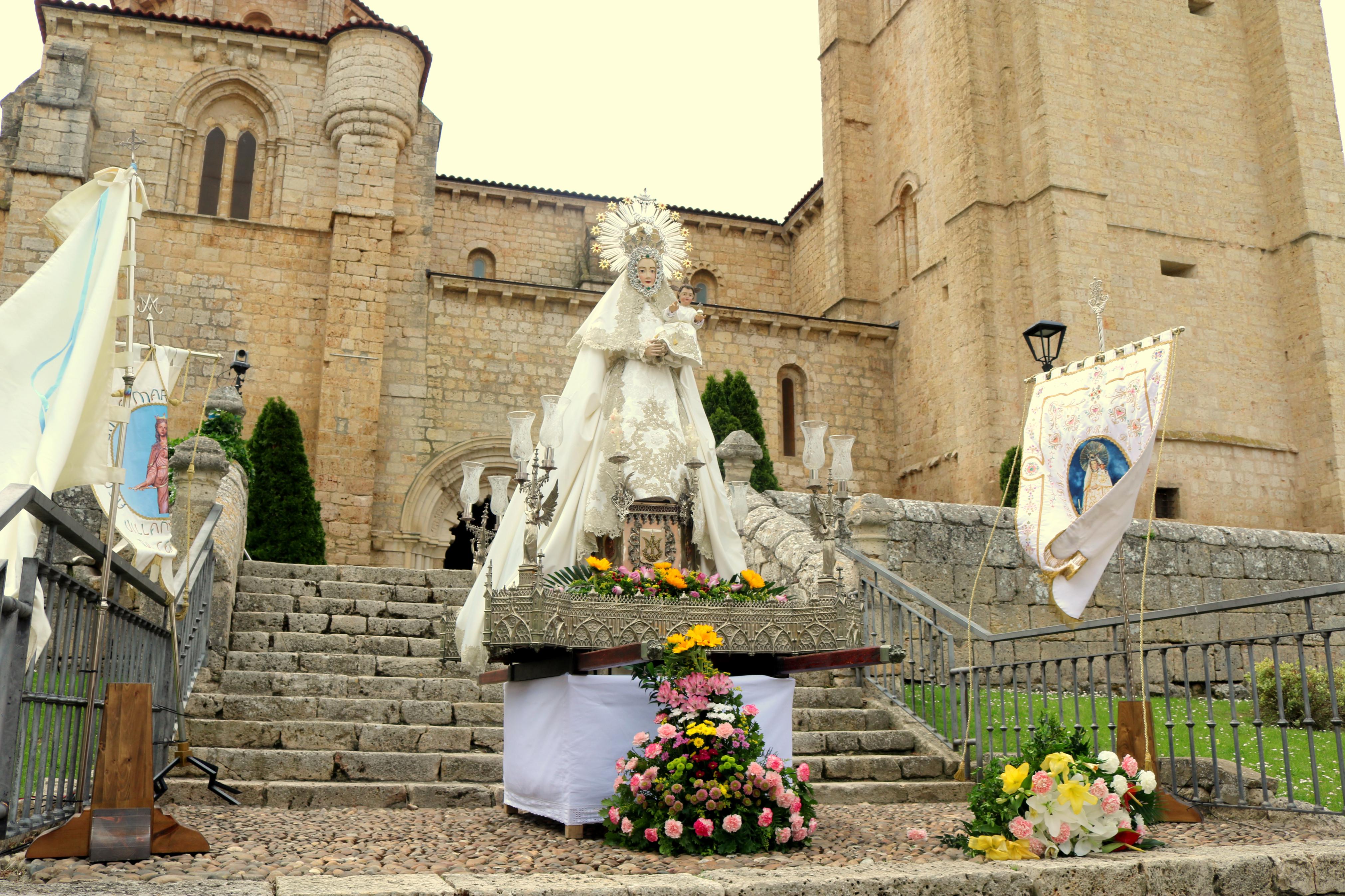 Los villamurielenses celebran con alegría sus Fiestas Patronales