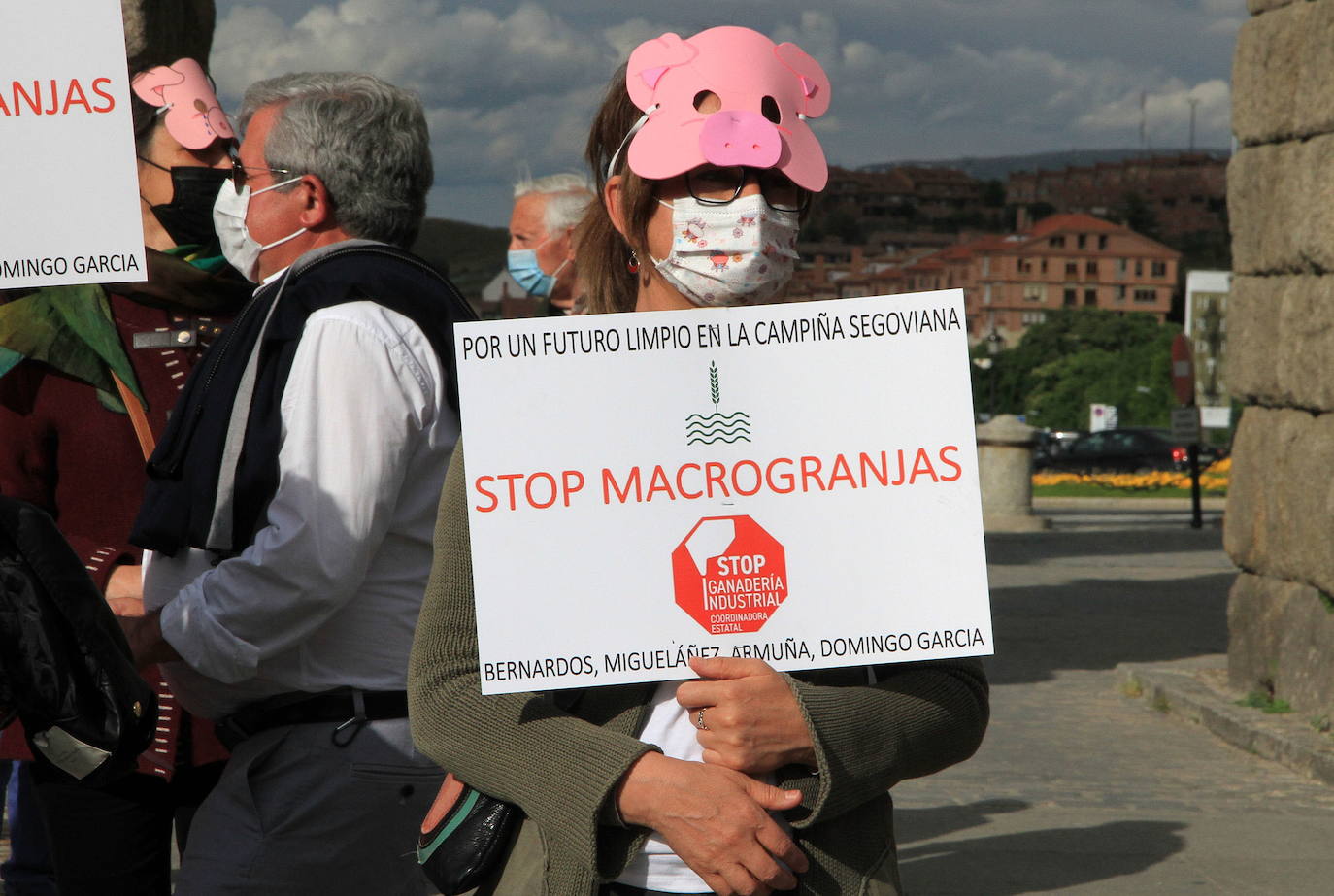 Protesta contra las macrogranjas en las provincia el pasado domingo en la plaza del Azoguejo.