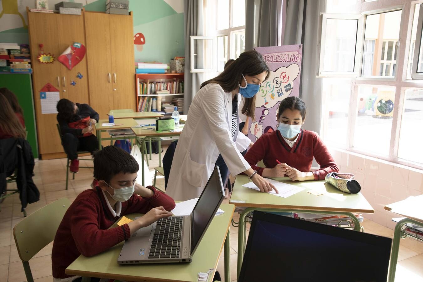 Fotos: El Colegio Santa María Micaela De Valladolid Participa En El ...