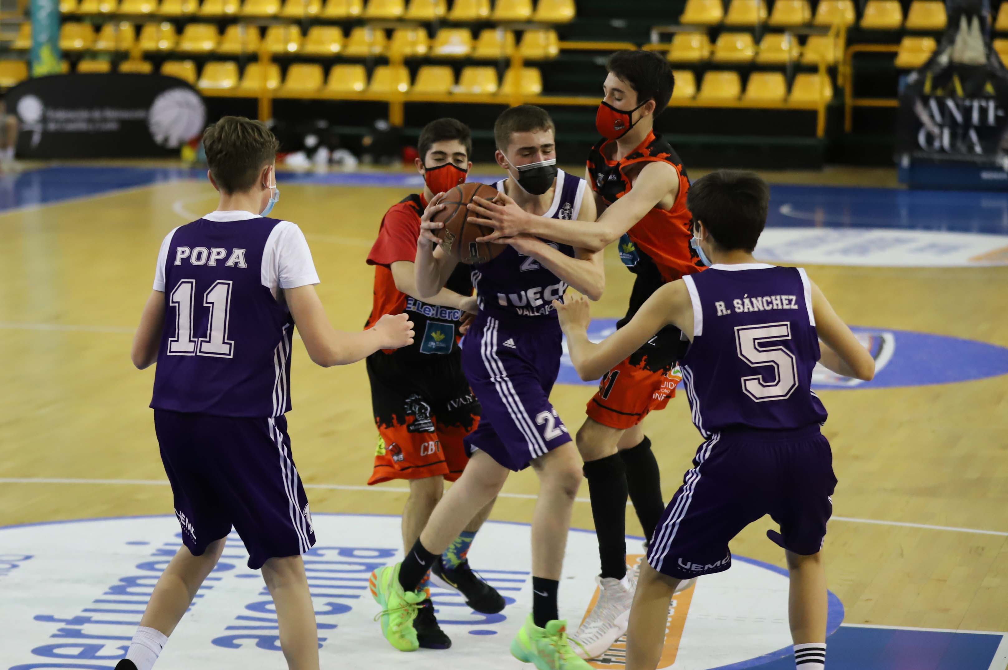 Final a cuatro masculina infantil E. Leclerc - Iveco Valladolid (65-53)