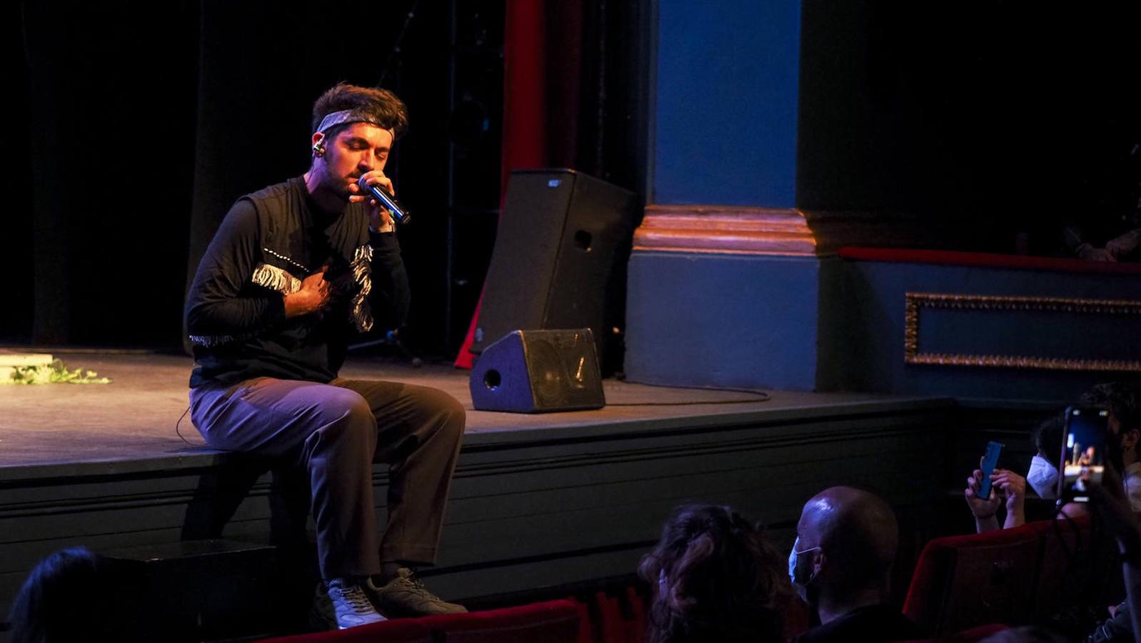 Siloé durante su concierto en el Teatro Zorrilla.