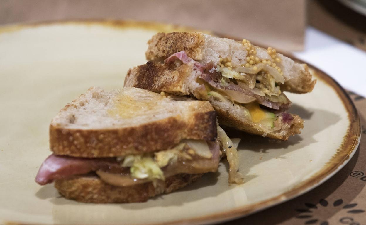 'Fine pastrami' de Jordi Gabaldà, del restaurante L'Immoral Sandwich Club