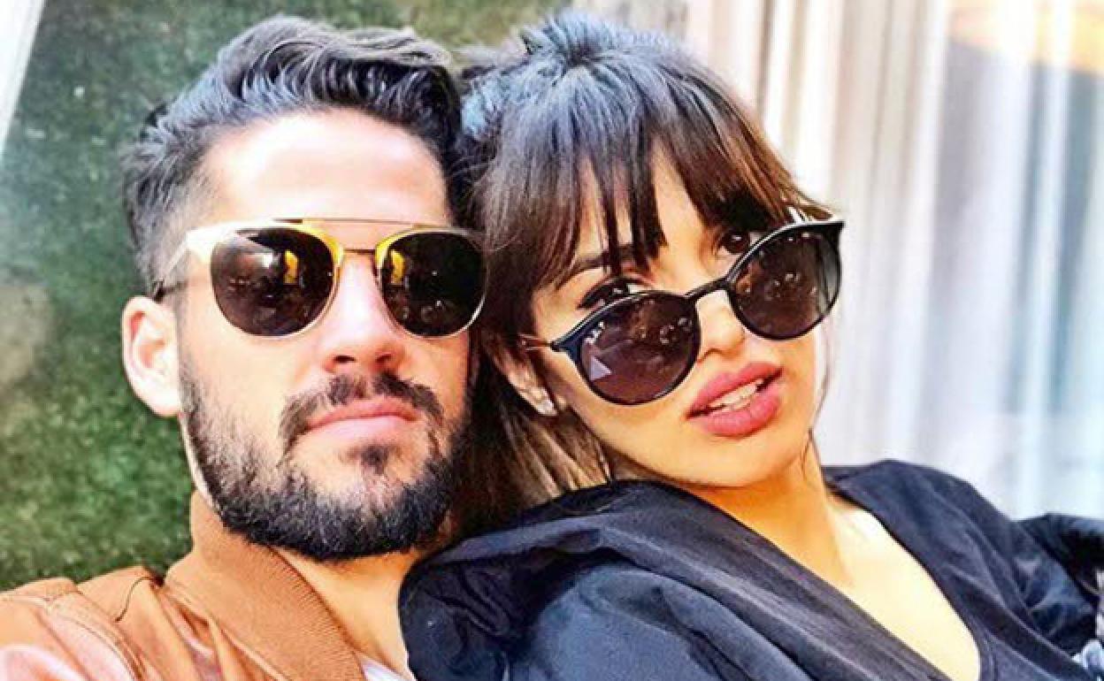 Isco Alarcón con Sara Sálamo. 