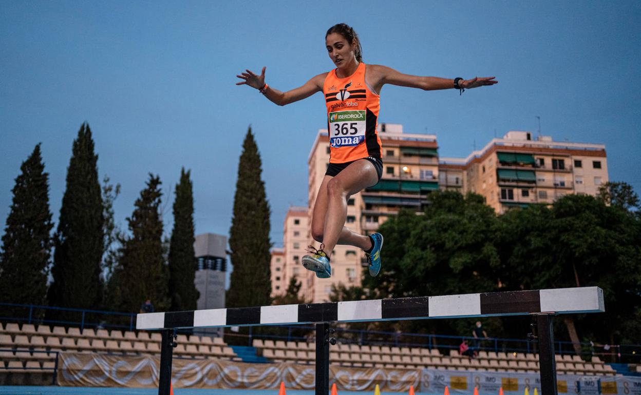 Carmen Viciosa logra la mínima para los Europeos en 3.000 obstáculos