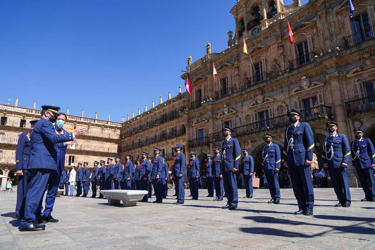 El alcalde recibió a la delegación del Grupo de Escuelas de Matacán 