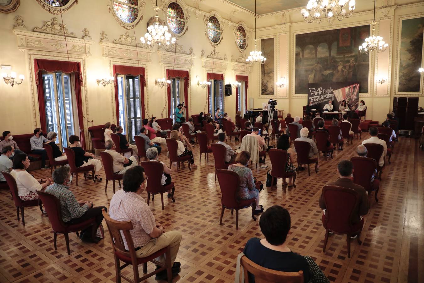 Fotos: La Feria del Libro de Valladolid rinde homenaje a José Jiménez Lozano