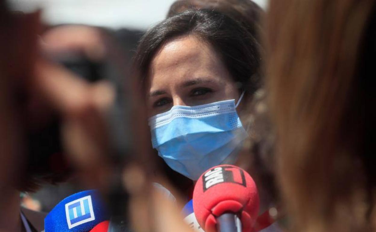 Ione Belarra, ayer antes del inicio de la asamblea de Podemos.